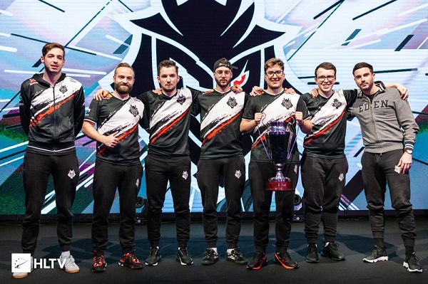 Lwx今日语录合集：你是Leyan吗，一拳想把这个防御塔秒了