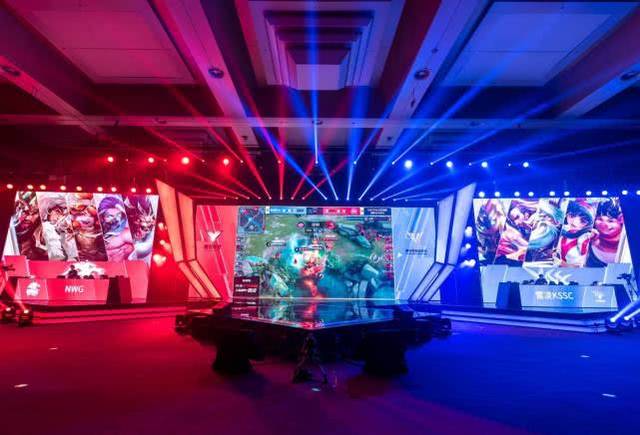 媒体Daily e-Sports记者Kenzi透露： 流言称2023 MSI在英国举办、S13世界赛在韩国举办